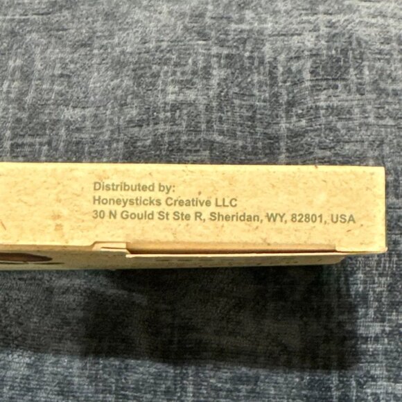 Sproutlings Natural Soy & Beeswax Crayons 8 Piece Count, Vibrant, First Grasp - Picture 3 of 6